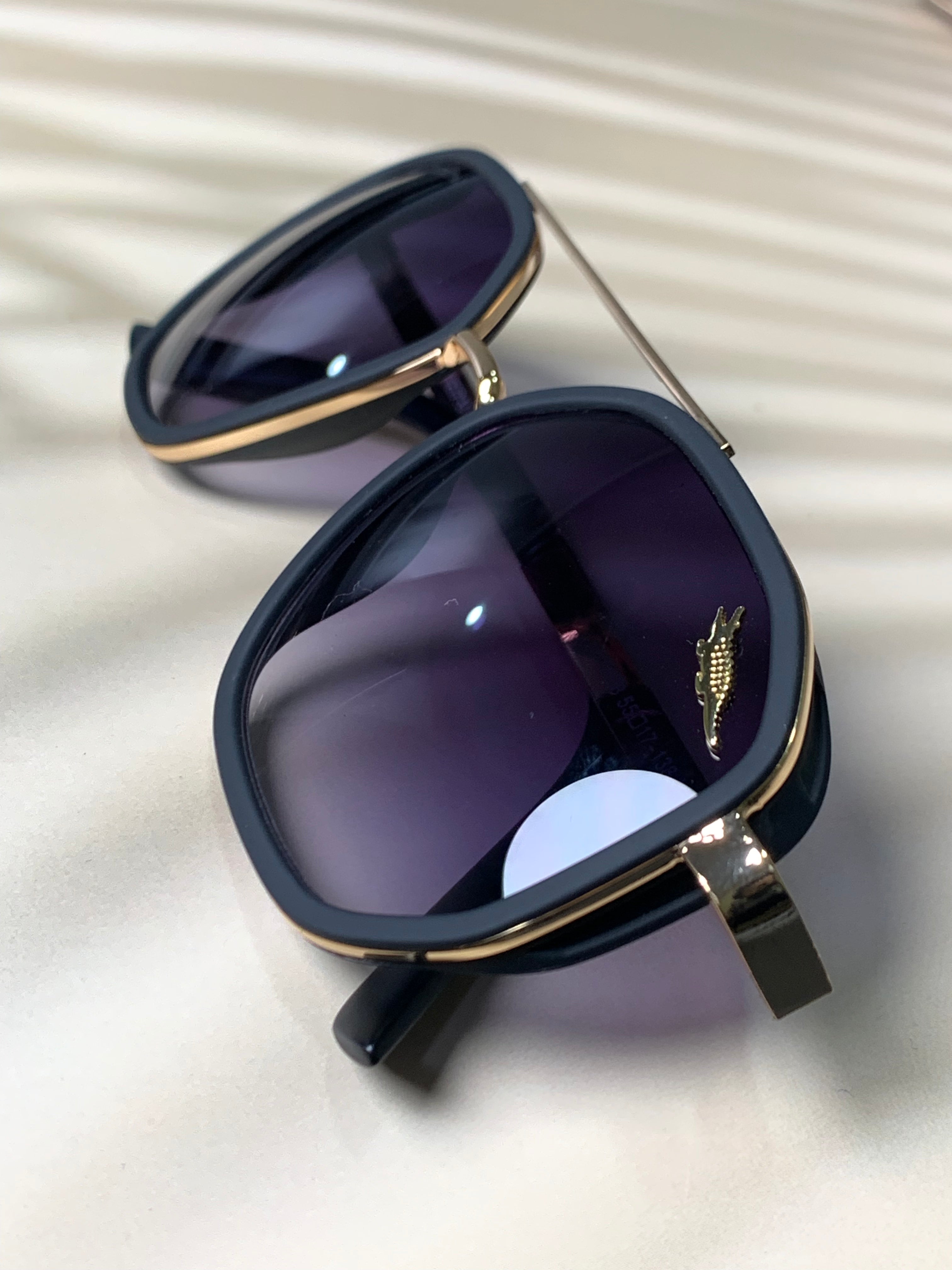 Mextmart Classic Gold Sunglasses